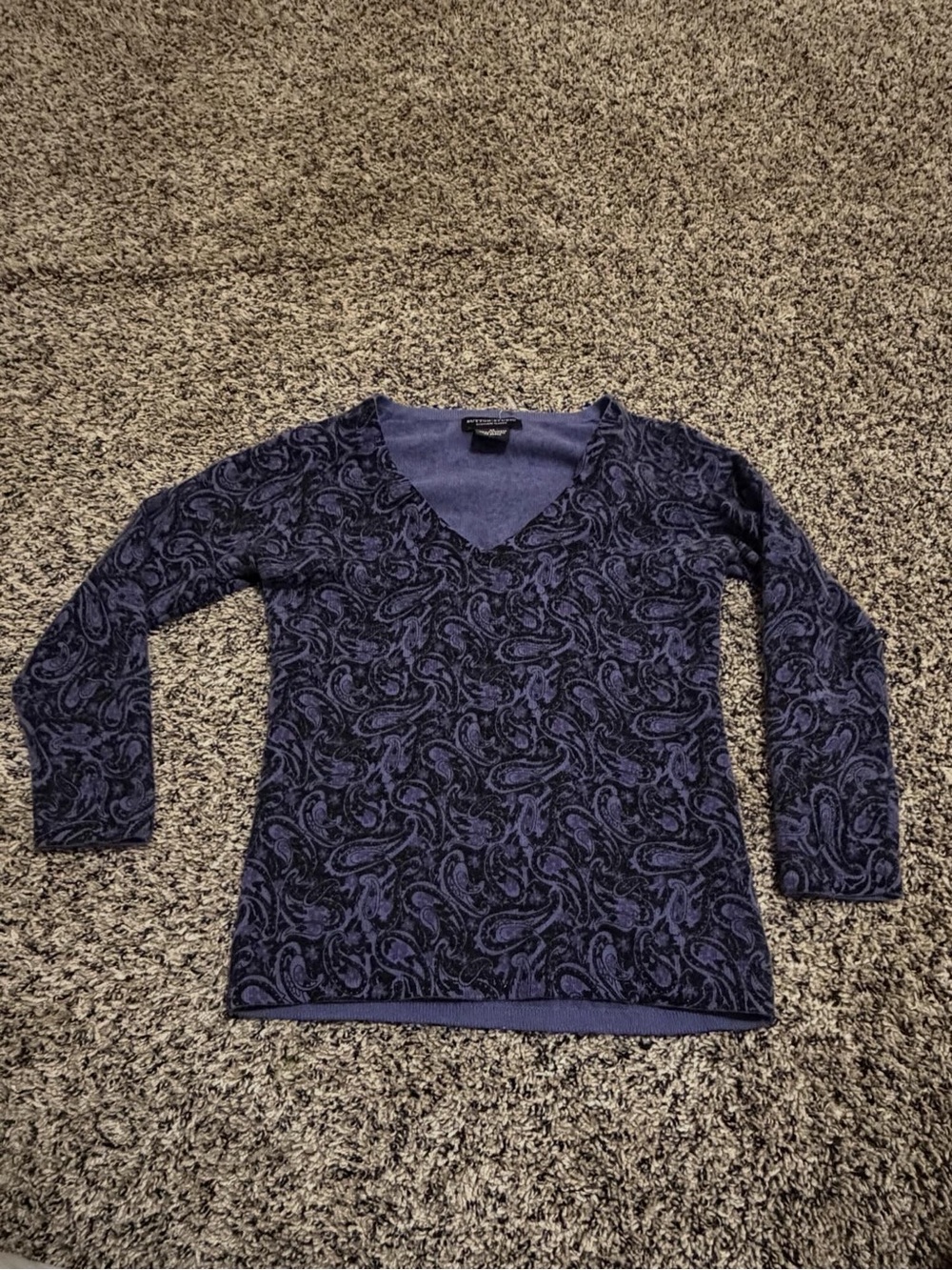 Sutton Cashmere Navy Paisley V-Neck Long Sleeve Sweater
